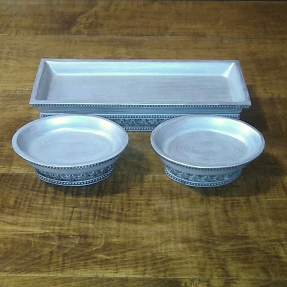 Silver colored Bathroom Vanity set
